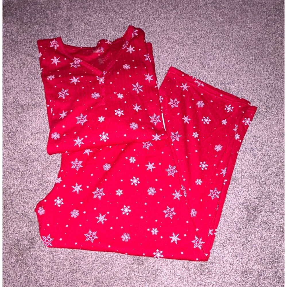 Women's Red/White Snowflake Cotton Knit Long Sleeve PJ Set Size 1X NWT A2